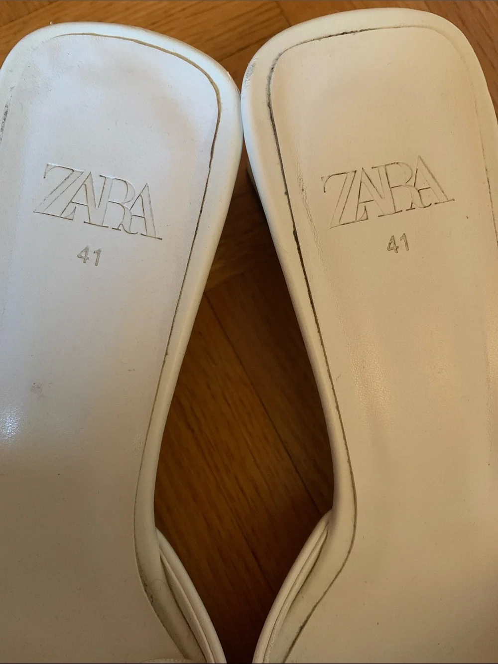 Zara White Slide Mules with Low Block Heel (size 10) - Picture 4 of 5